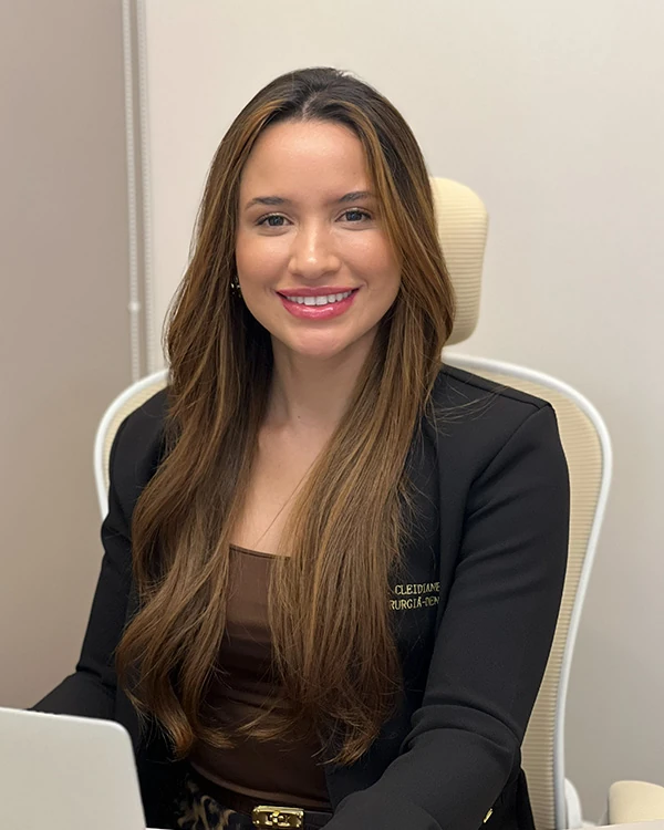 Dra. Cleidiane Nascimento, cirurgiã-dentista